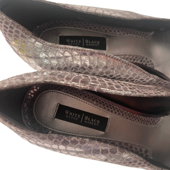 White House Black Market Silver Stilleto Heel shoes Size 9 1/2 M - Picture 6 of 8